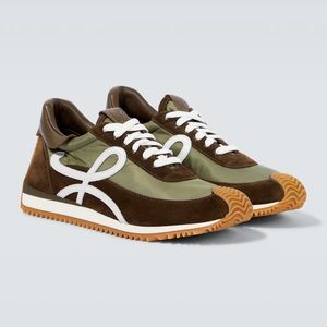 Men Sneakers size 43 EU